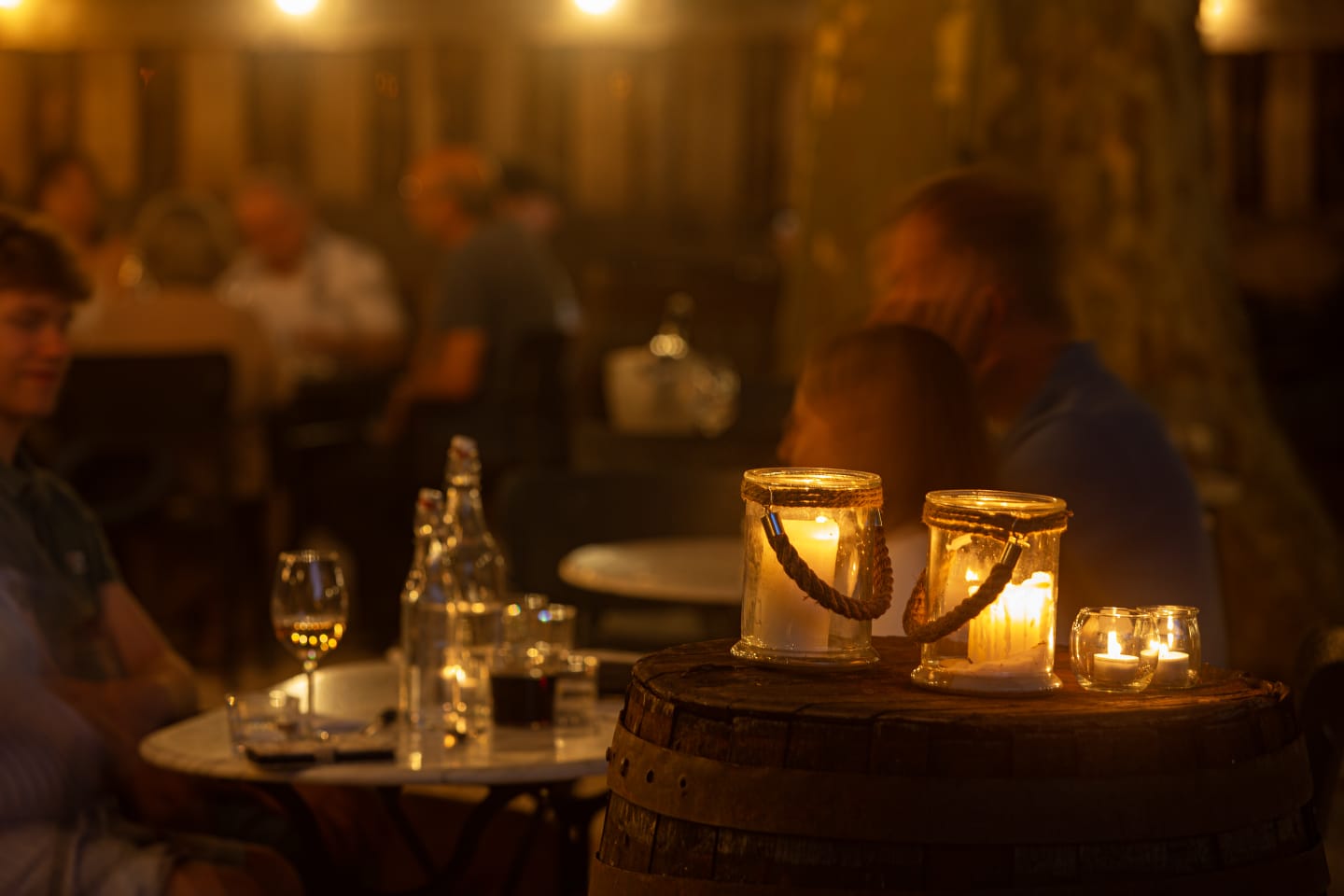 Candlelit dinner in the Cévennes during a wine tour